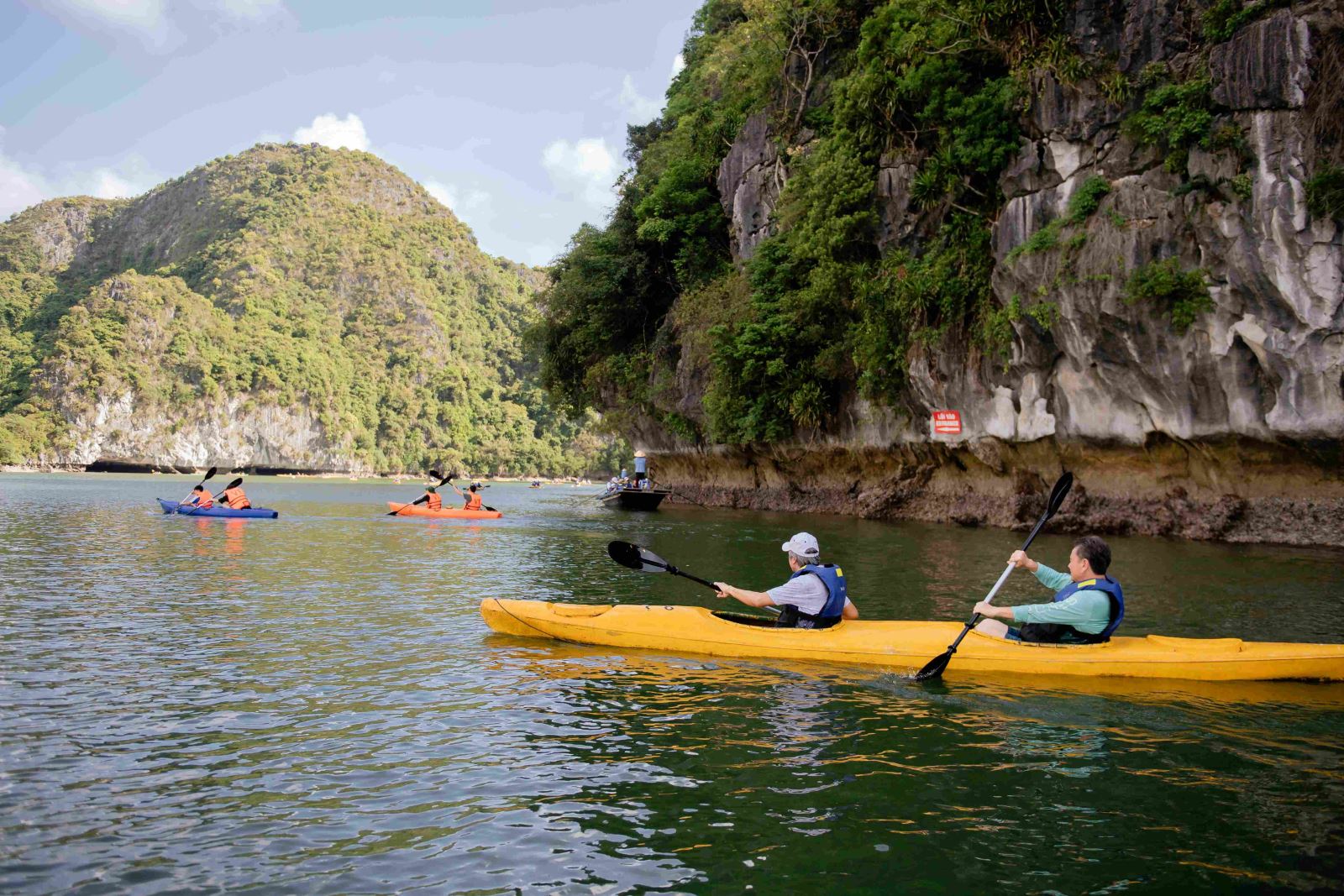 Ideal Itinerary Aboard Lan Ha Bay
