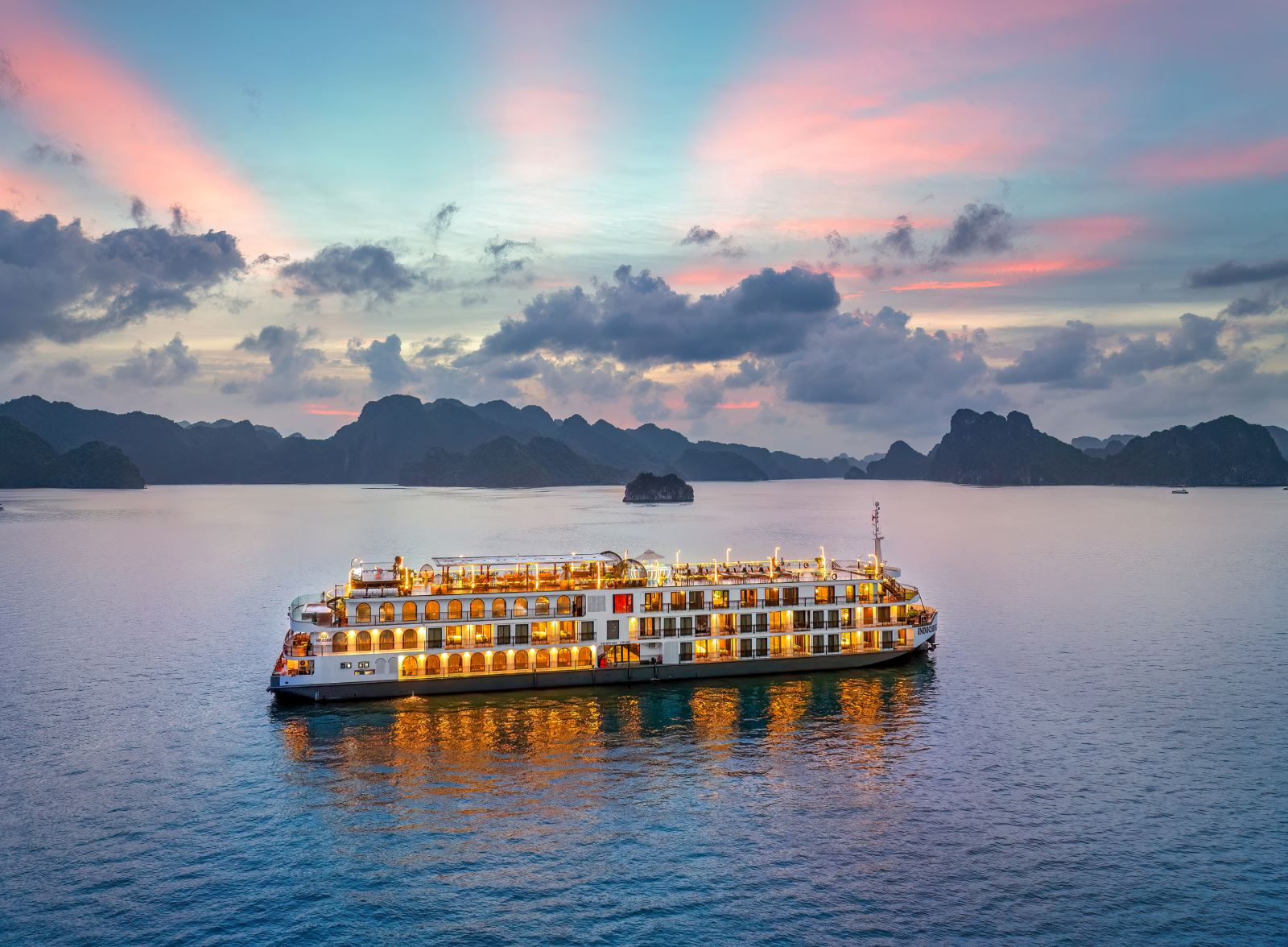 Indochine Cruise