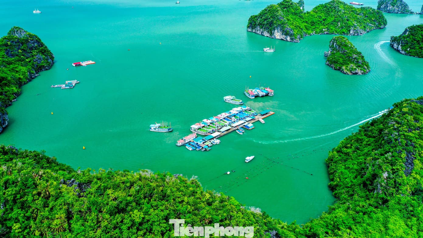 Ha Long Bay