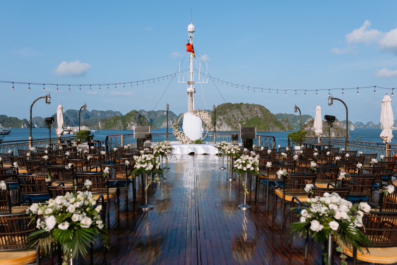 Wedding on cruise
